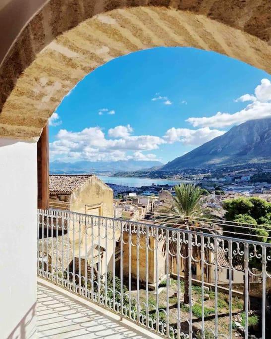 Casa Al Plumbago Villa Termini Imerese Bagian luar foto