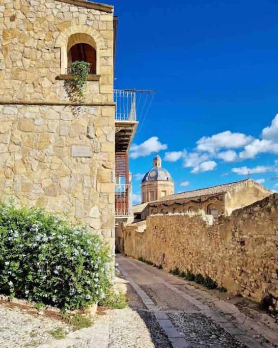 Casa Al Plumbago Villa Termini Imerese Bagian luar foto